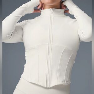 BNWT ALO Yoga Airbrush Corset Full Zip Jacket Ivory Size L